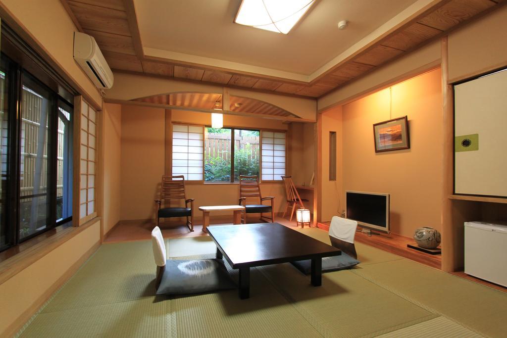 ホテル 湯さか荘 箱根町 部屋 写真